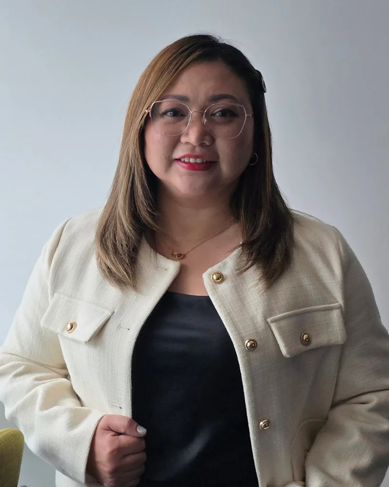 Joyce Maneja-Curiano โ Licensed Immigration Adviser